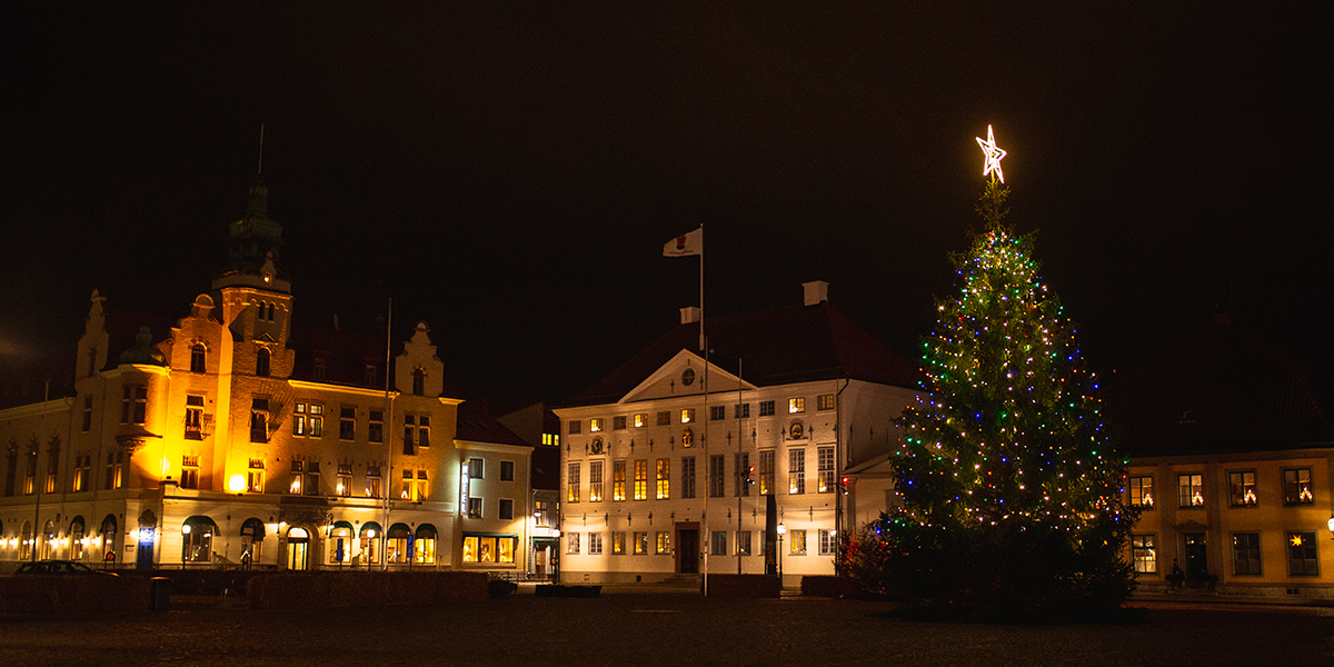 Julgran på Stortorget i Kalmar.
